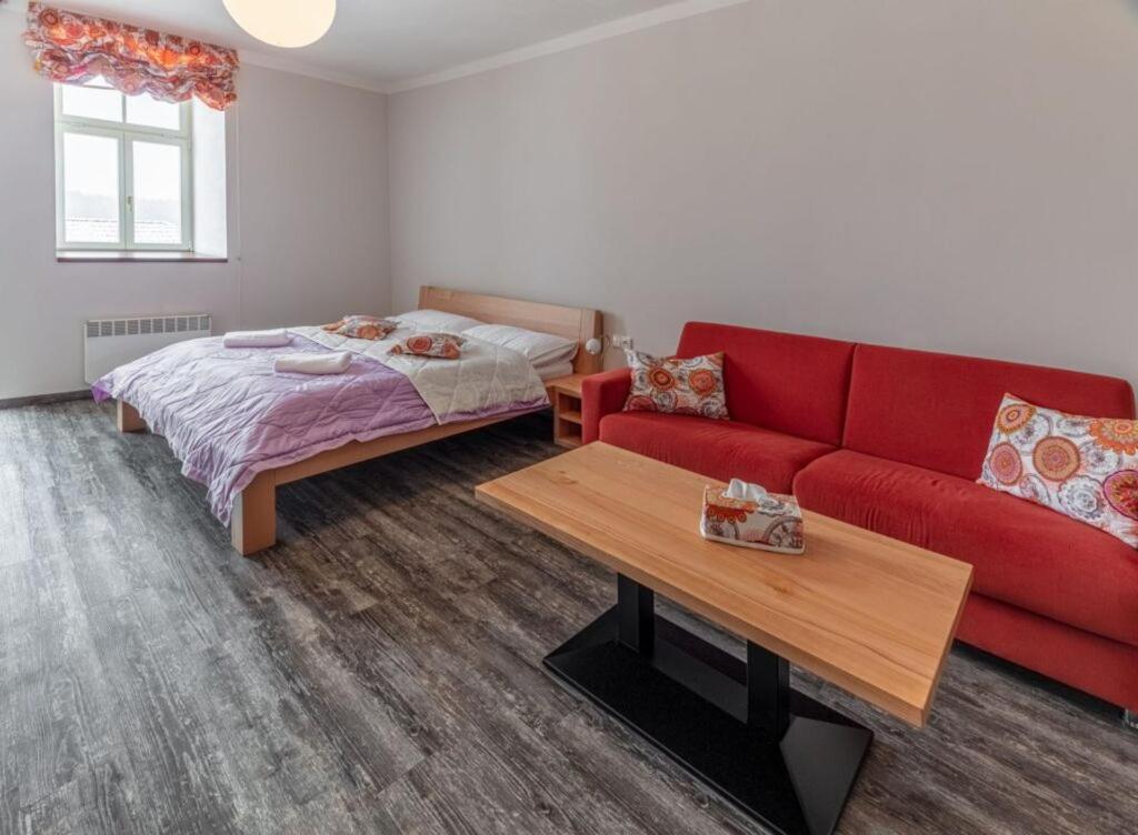 Hotel Anno Nové Město nad Metují المظهر الخارجي الصورة
